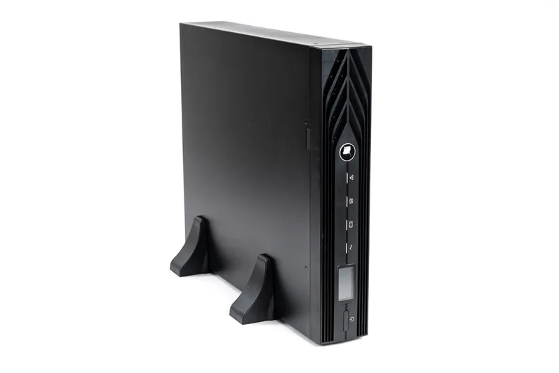 Источник бесперебойного питания SKAT-UPS 1500 RACK Бастион 220В 50/60Гц 1350Вт 3 АКБ внешние On-Line синусоида